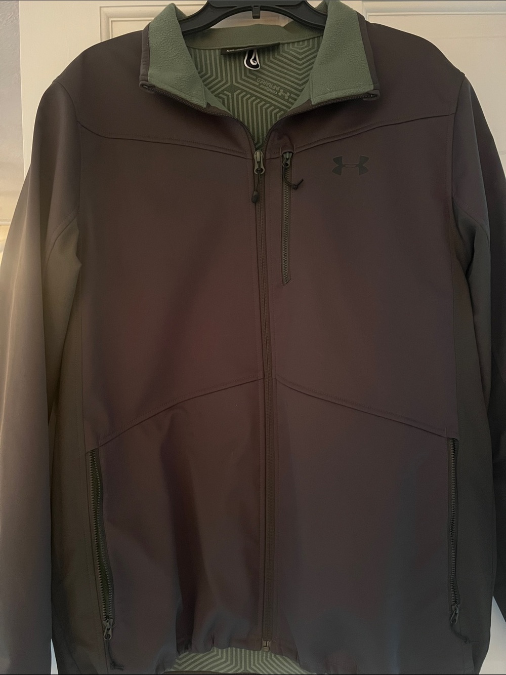 Under Armour Men's XL Full-Zip Performance Jacket in Dark Olive Green